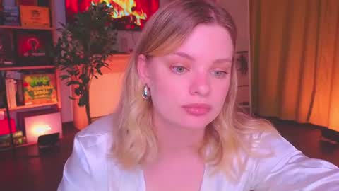 Jane    online show from August 15, 6:12 pm