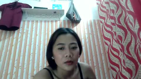 hottiest_babe4u online show from August 11, 8:27 am
