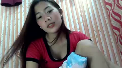 hottiest_babe4u online show from August 14, 7:12 am