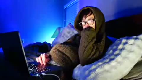 hottiewithabody101 online show from August 11, 1:51 am