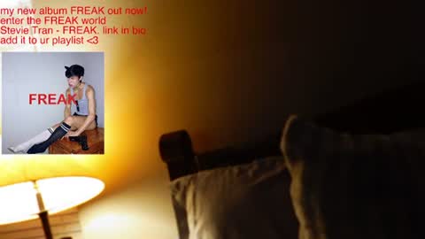 hottiewithabody101 online show from August 14, 6:00 pm