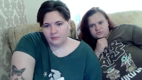 HotTinaSeksi online show from August 14, 12:09 pm
