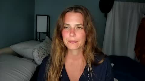 hottjayne online show from July 3, 3:08 am