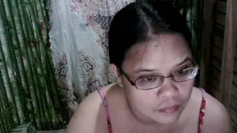 hotty_babex online show from August 6, 10:14 am