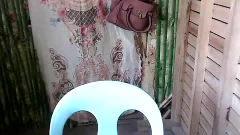 hotty_babex online show from August 13, 7:11 am