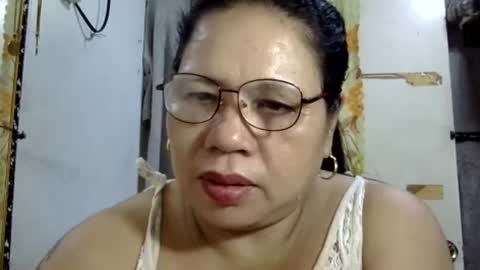 hottycrissy4u online show from August 30, 4:18 pm