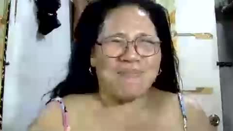 hottycrissy4u online show from August 31, 2:07 pm