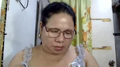hottycrissy4u online show from September 5, 6:40 am