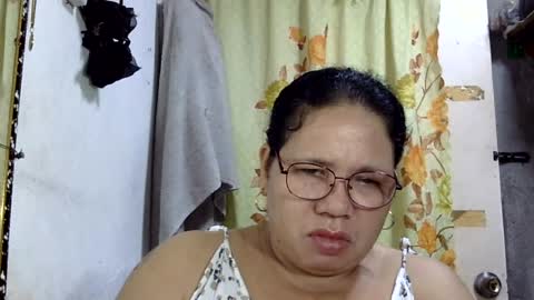 hottycrissy4u online show from September 6, 7:53 pm
