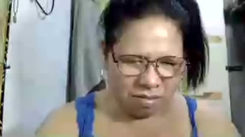 hottycrissy4u online show from September 8, 3:57 am