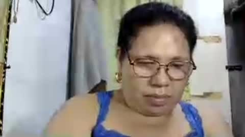 hottycrissy4u online show from September 8, 5:03 am