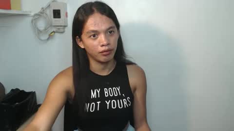Valentina3 online show from May 8, 4:25 am