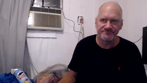 houseflipper online show from August 6, 3:16 am