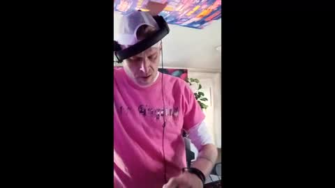 SeanPatrick online show from April 28, 10:45 pm