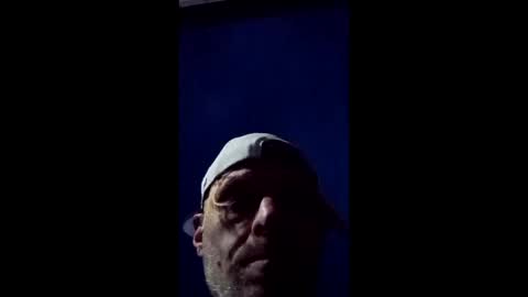 SeanPatrick online show from May 31, 2:13 am