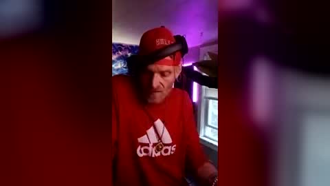 SeanPatrick online show from June 15, 1:14 am
