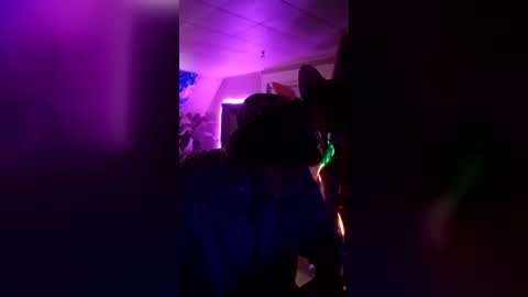 SeanPatrick online show from June 18, 3:50 am
