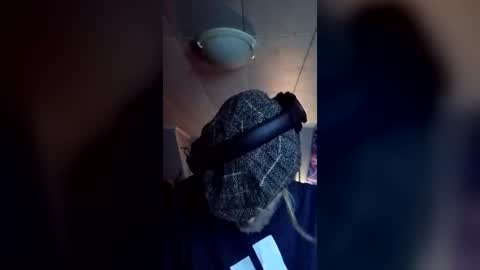 SeanPatrick online show from July 28, 9:48 am