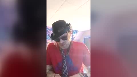 SeanPatrick online show from August 8, 3:01 pm