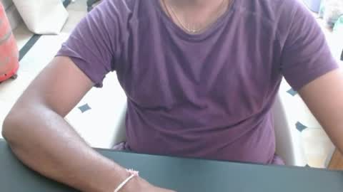 Cute Boy with Awesome Cock online show from April 29, 11:02 am