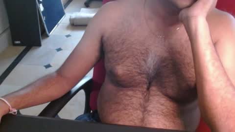Cute Boy with Awesome Cock online show from May 20, 9:10 am