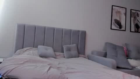 Rose here online show from August 5, 2:15 pm