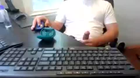 hoverday online show from August 13, 3:48 pm