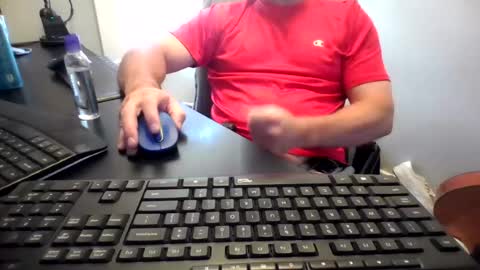 hoverday online show from August 16, 6:23 pm