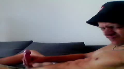 hubikush22 online show from August 1, 7:47 am