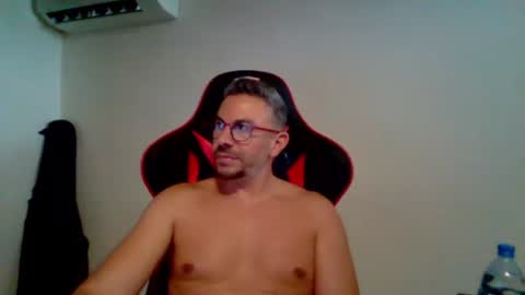 huge__cumshot online show from August 7, 10:59 am