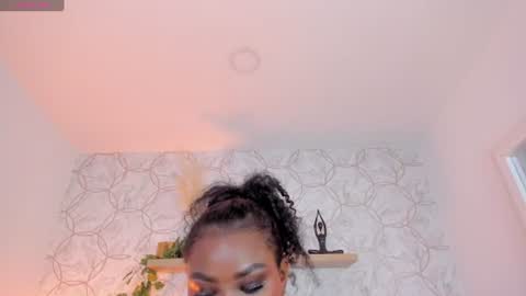 huge boobs ebony online show from August 14, 6:55 pm