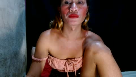 bella online show from September 7, 9:26 am