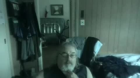 lonely huggy bear online show from June 30, 7:26 pm