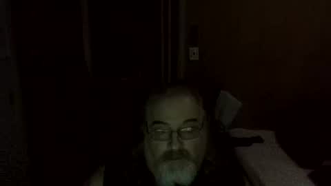 lonely huggy bear online show from July 27, 10:10 am