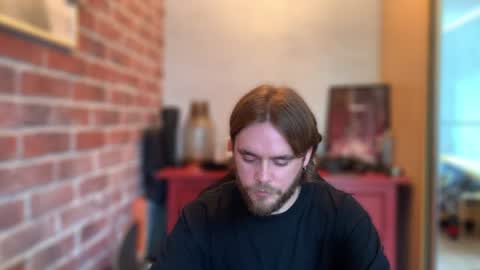 Hugo online show from August 7, 12:16 pm