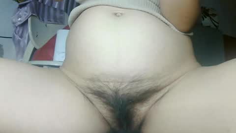 hujiajia520321431 online show from August 13, 12:30 pm