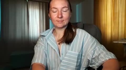 HumpyGrey online show from July 6, 6:16 am