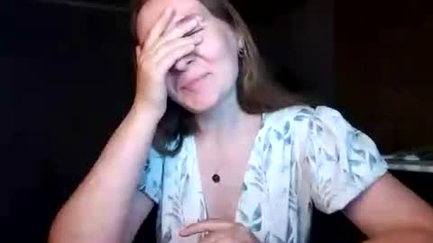 HumpyGrey online show from July 15, 9:49 pm