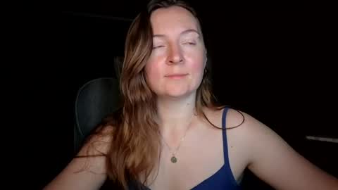 HumpyGrey online show from July 20, 9:18 pm