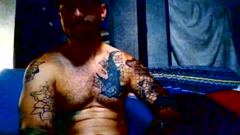 hungherowithoutacape online show from August 11, 9:55 am