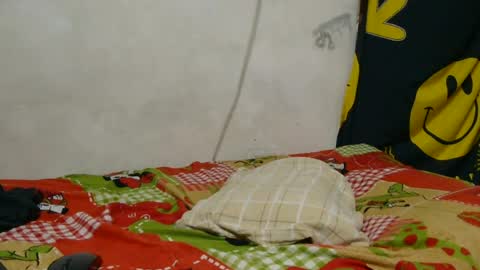 hungrymilf69 online show from August 11, 4:58 am