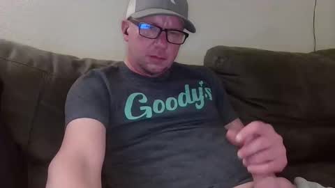 HuingsingleDad79 online show from May 4, 10:20 am