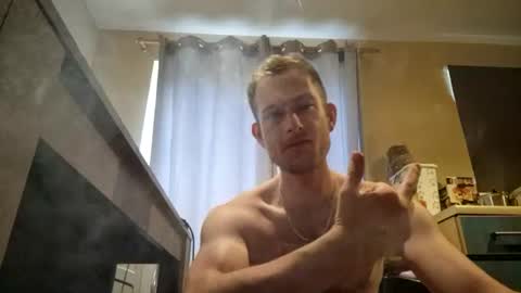 HungTeaseX online show from August 3, 7:10 pm