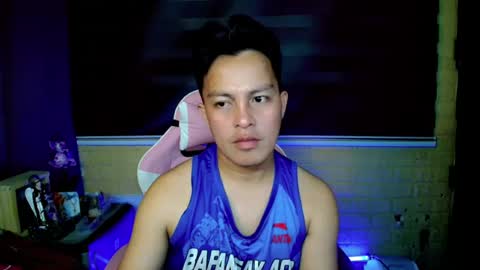 hunk_danny online show from July 11, 11:00 pm