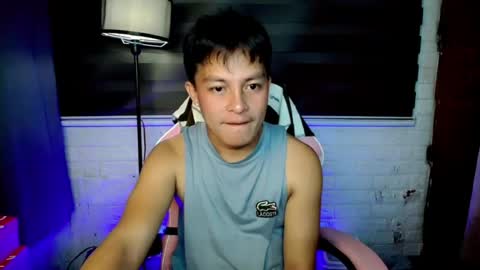 hunk_danny online show from July 25, 3:10 am