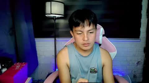 hunk_danny online show from August 1, 4:46 pm