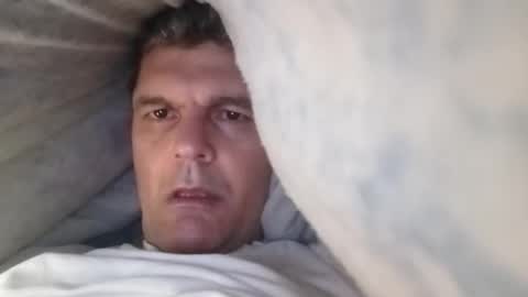 hunkmasclefad458 online show from May 5, 4:41 pm