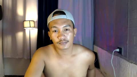 hunkylloyd online show from July 23, 7:22 am