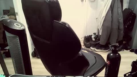 hunkystudbator online show from March 14, 1:06 pm