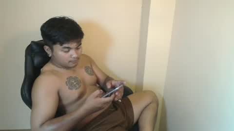 hunkyzeus online show from July 31, 5:40 pm
